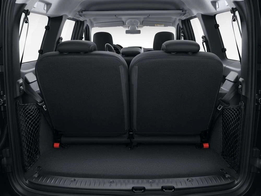 Lada Largus - фото №22